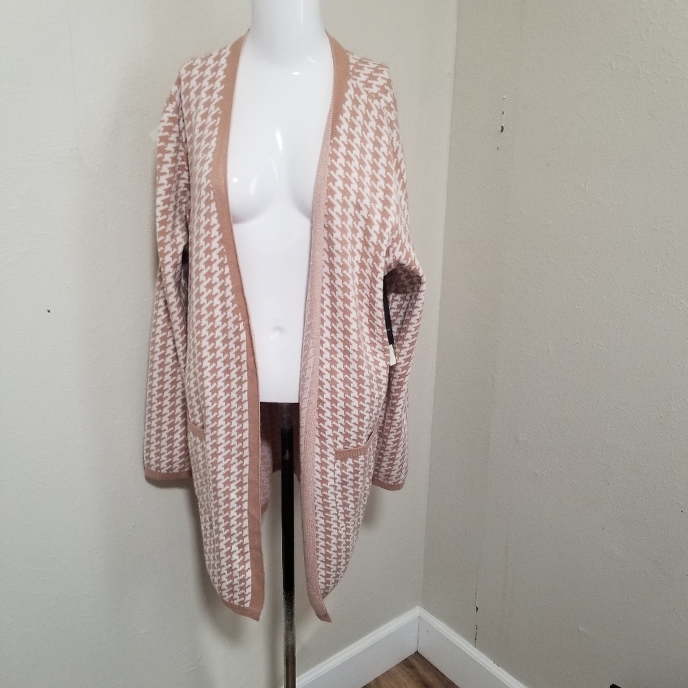 Verme amí Women's Cardigan size XL